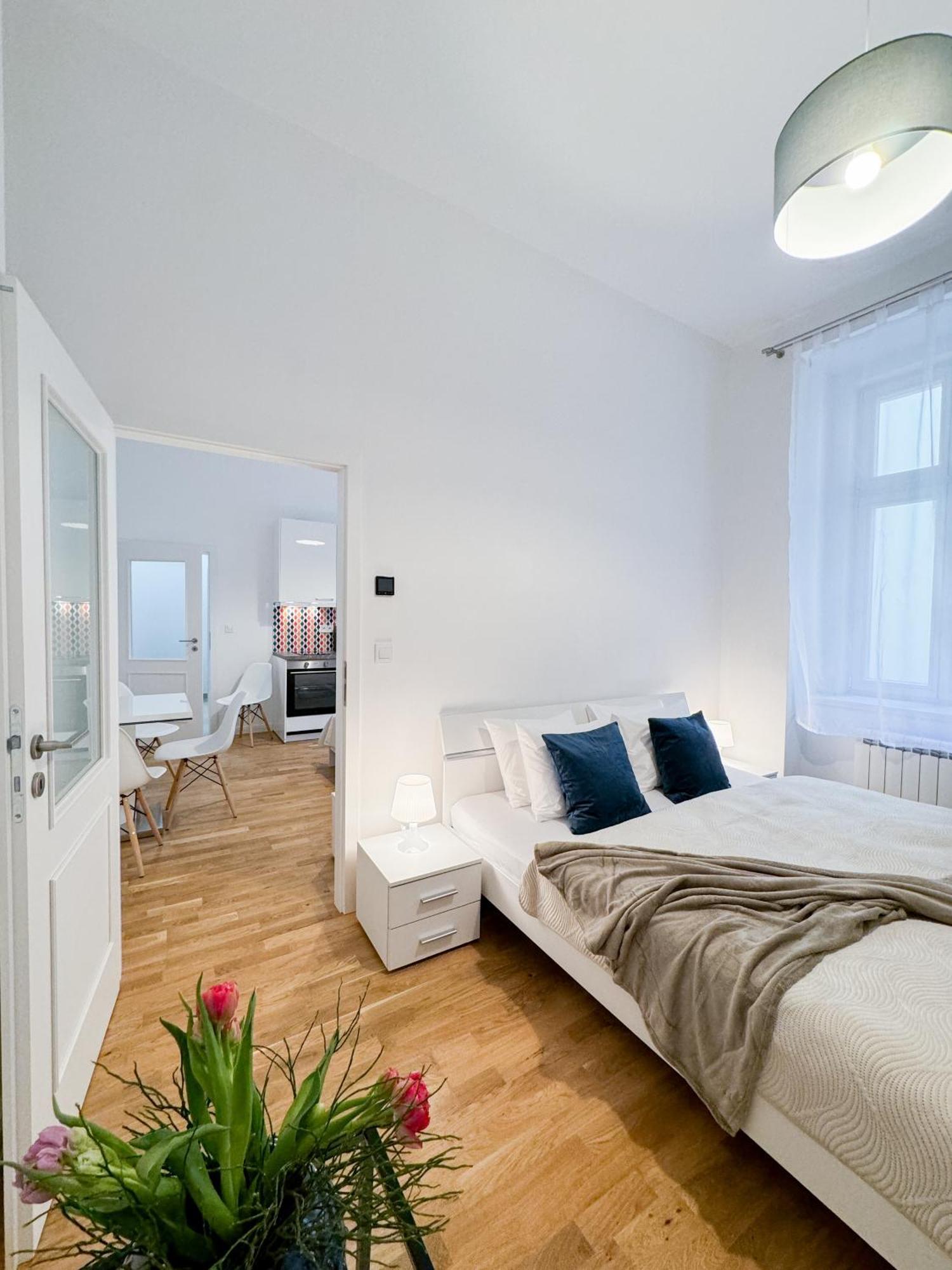 Turnkey I Wenceslas Square Apartments Prag Dış mekan fotoğraf