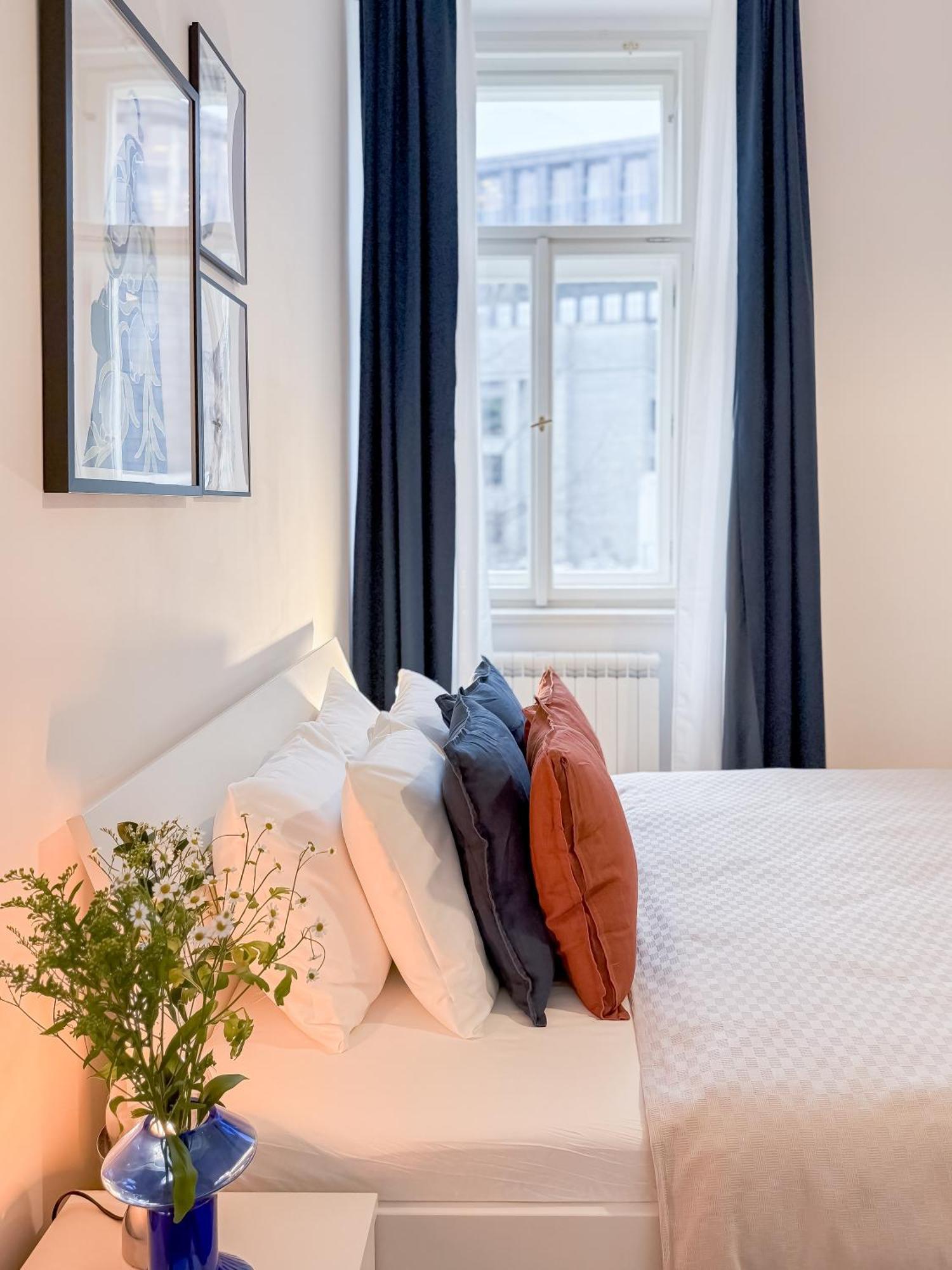 Turnkey I Wenceslas Square Apartments Prag Dış mekan fotoğraf